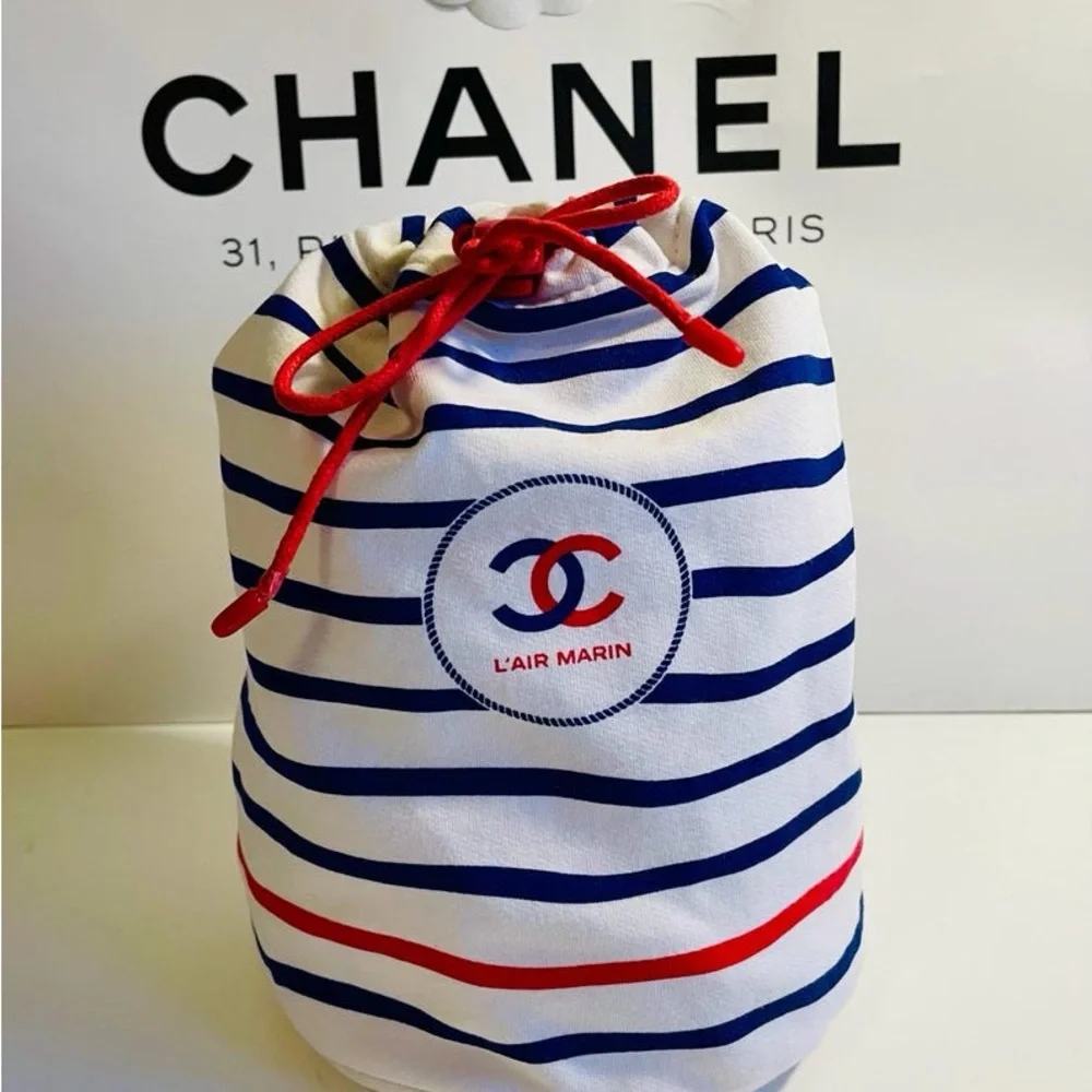 Auth CHANEL L'AIR MARIN DRAWSTRING Pouch bag Novelty - Picture 2 of 11